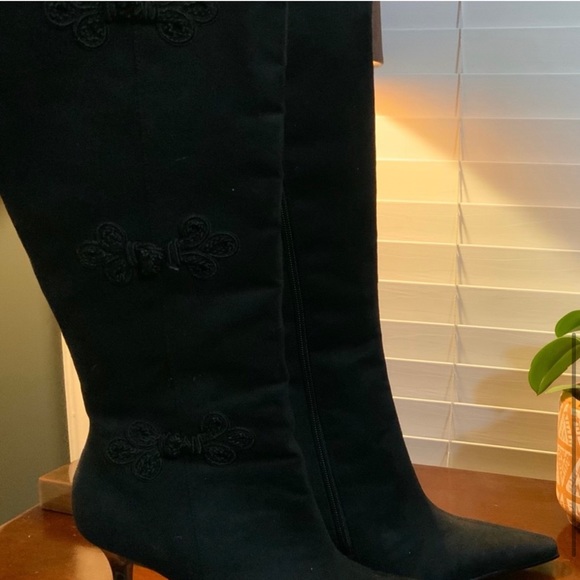 Black Apt 9 Heels - Picture 8 of 10